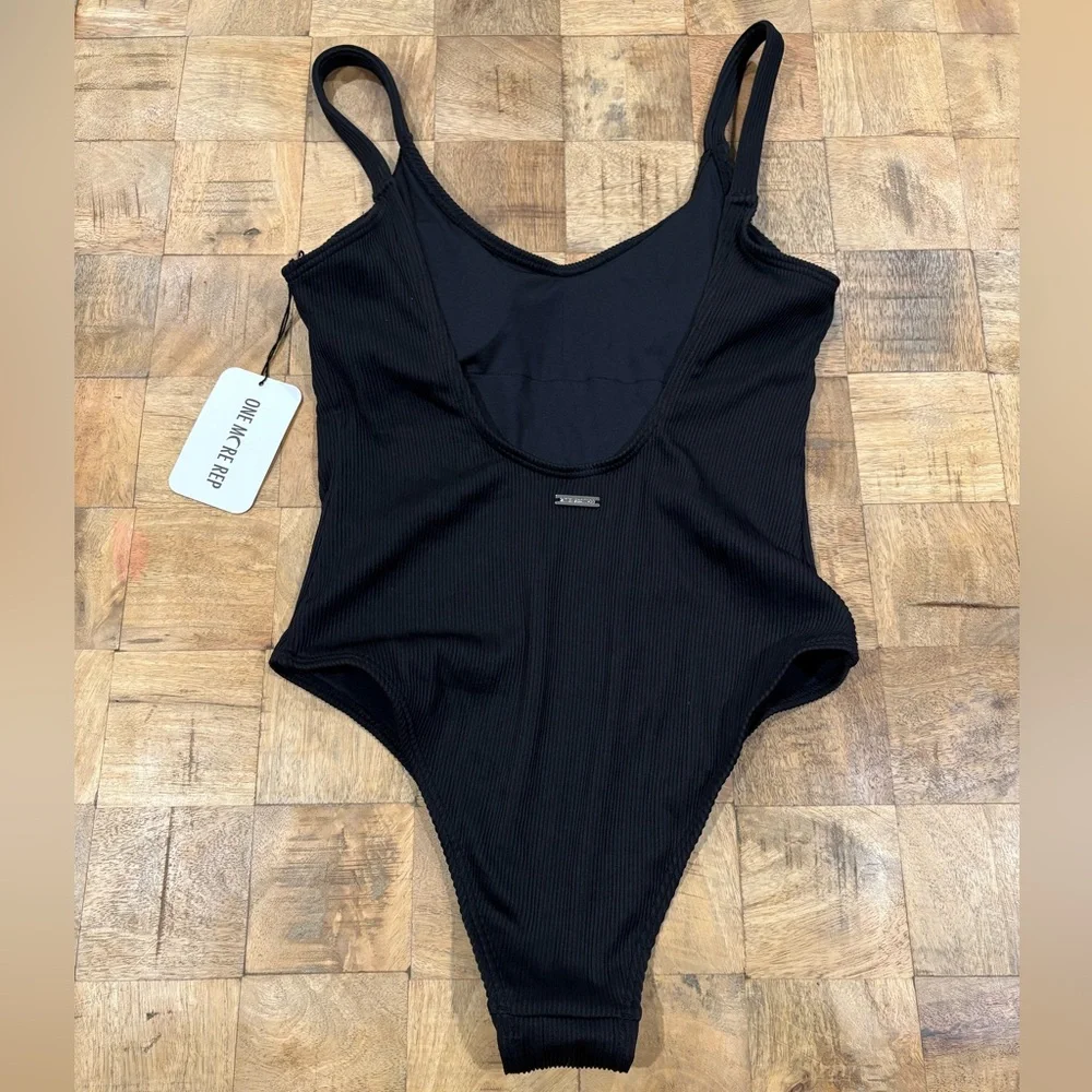 ZYIA Black Ribbed One-Piece Swimsuit - Picture 2 of 5